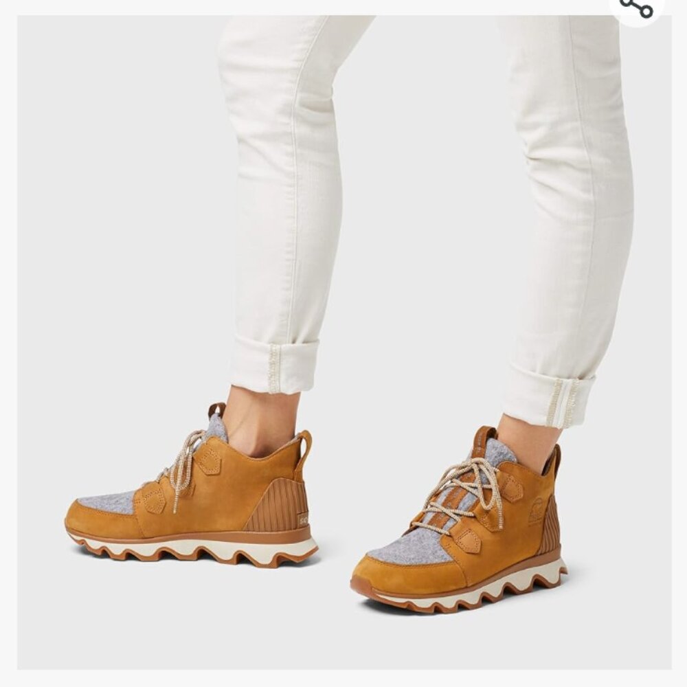 Sorel Tan and Gray Winter Boots